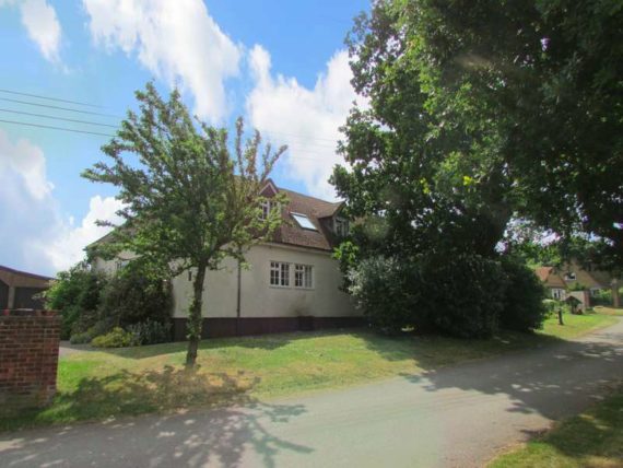 1 Bedroom Apartment